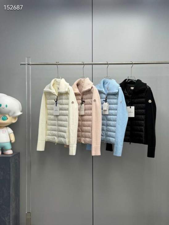 Picture of Moncler Down Jackets _SKUMonclerS-XL26yr38237399